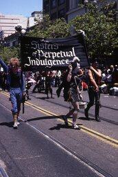 Les SPI ouvrent La Gay Parade juin 1983